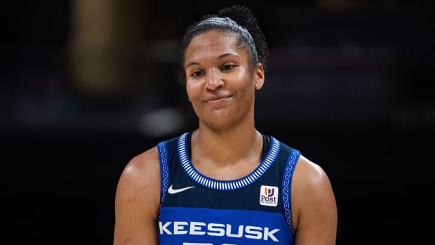 Sun forward Alyssa Thomas (25) in the second half against the Indiana Fever at Gainbridge Fieldhouse.